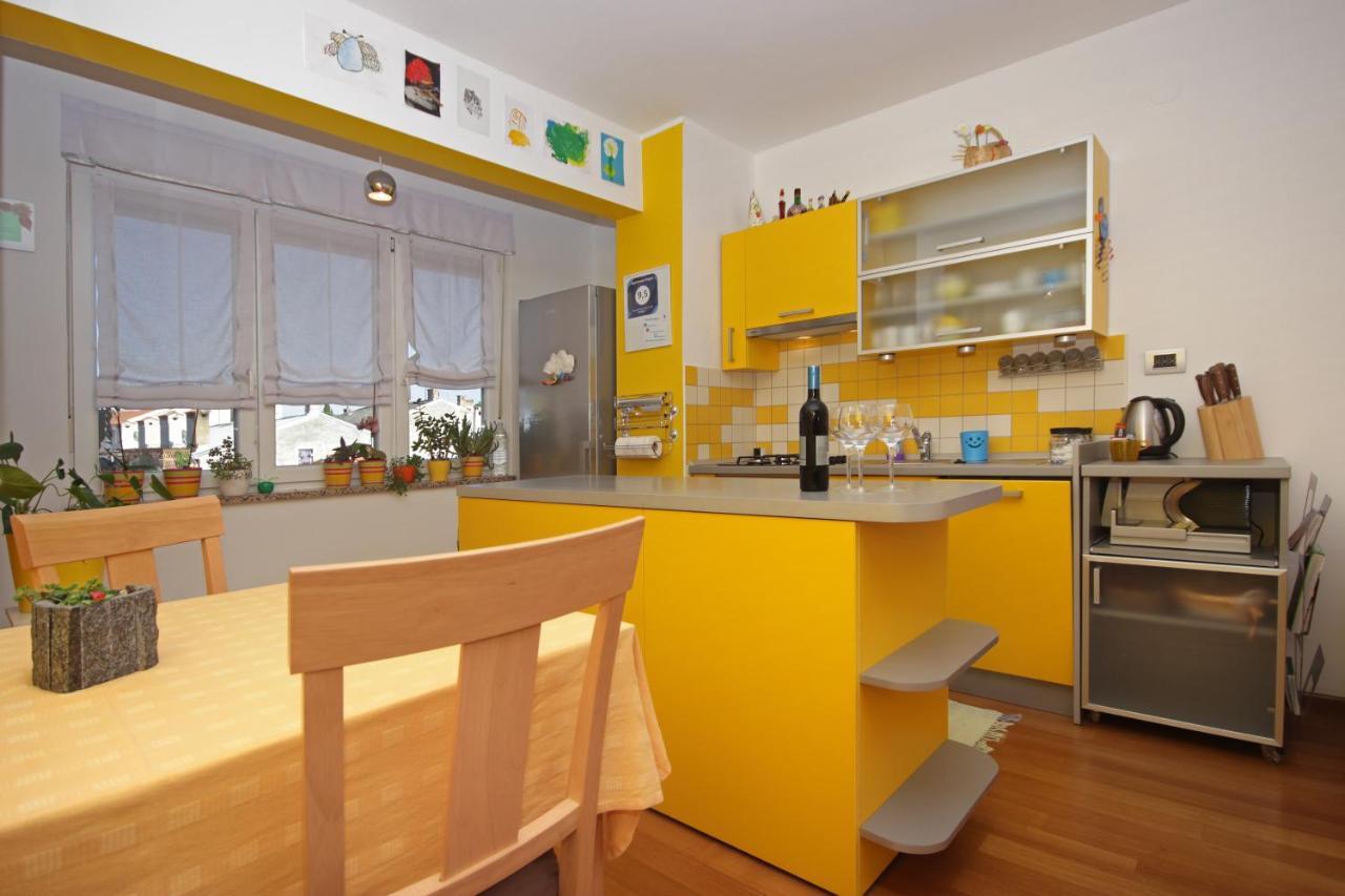 Apartment Bizjak Pula Exteriör bild